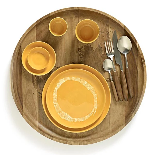 FEAST Teller L gelb Swirl-Dots schwarz von Ottolenghi Serax D26,5xH2cm