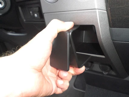 ProClip Fahrzeughalter 854932 - Mittelbefestigung- NUR für Modelle mit Spaltenverschiebung - Toyota Sequoia 08-17, Toyota...