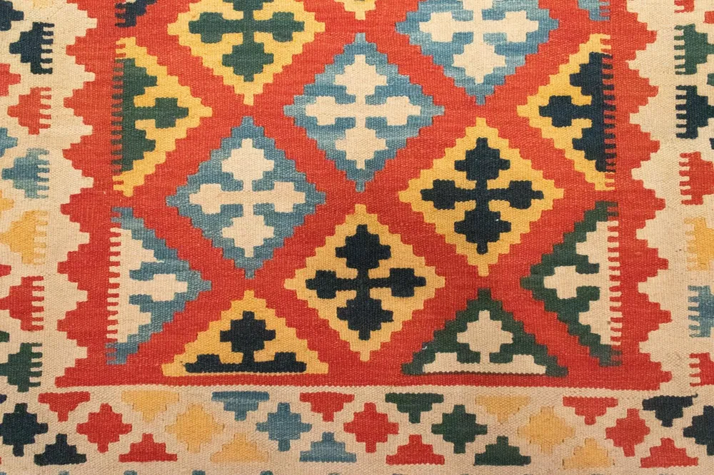 Kelim Fars Teppich 184x118cm