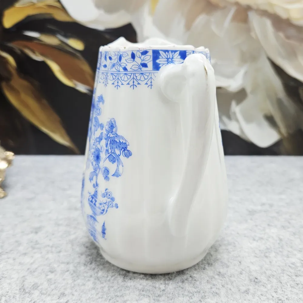 Wunderschönes China Blau Porzellan Milchkännchen (~300 ml)