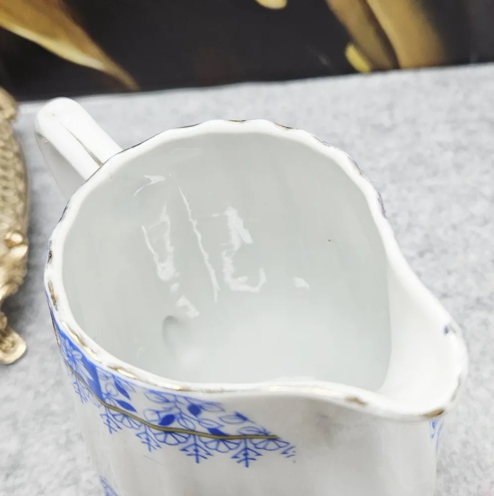 Wunderschönes China Blau Porzellan Milchkännchen (~350 ml)