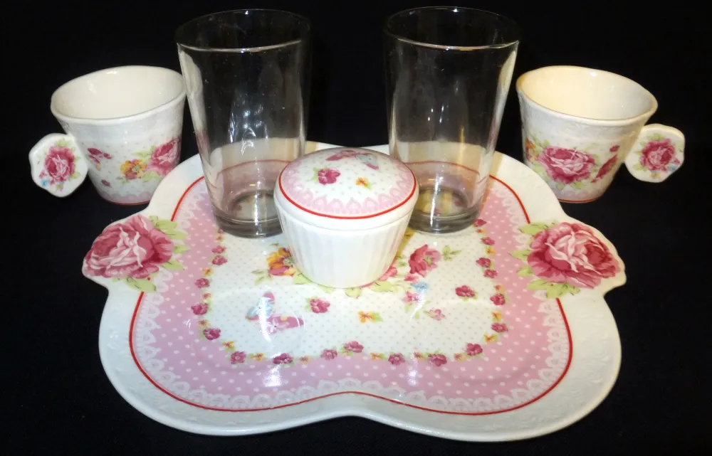 6er Set MOCCA KAFFEEGETRÄNKE SERVIER GESCHENKESET - Keramik / Steingut & Hartglas, Flora Rosen Blumenblüten Tiere Schmette...