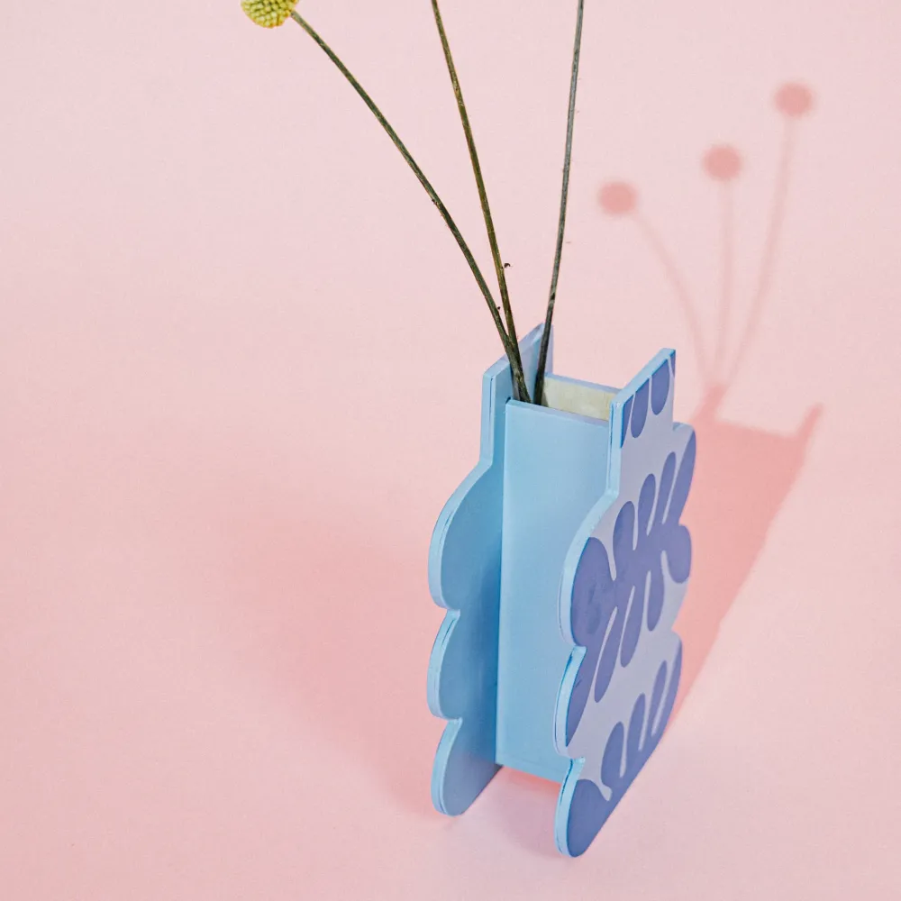 BIG BLUE - Vase aus Holz - mit Glaseinsatz | milin