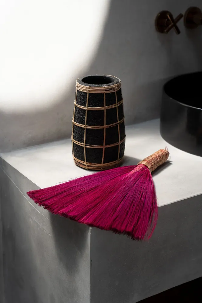 Die süße Vase – Schwarz Natur – S