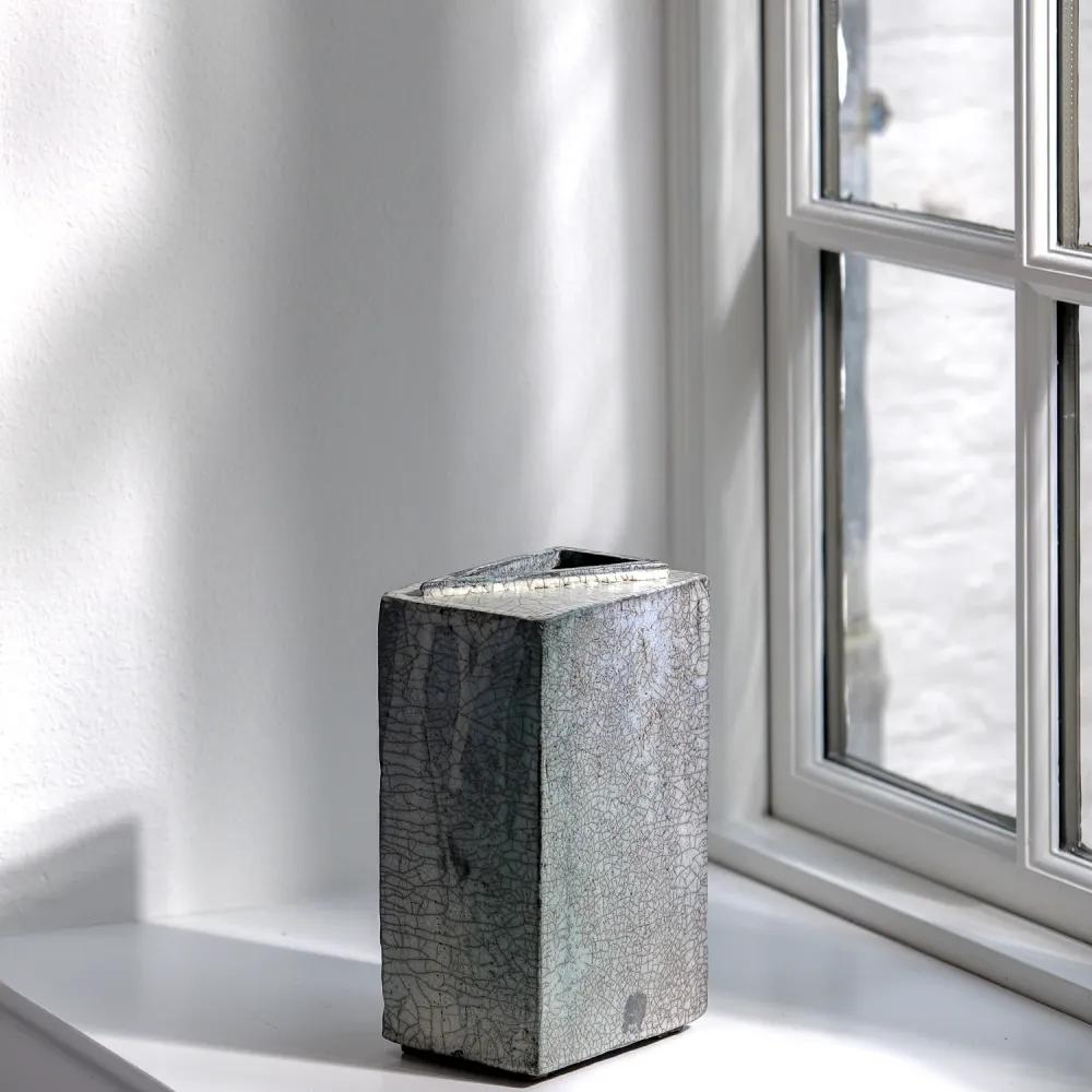 Gundula Sommerer, Raku Vase, eckig hoch | blaugrün (GS185)