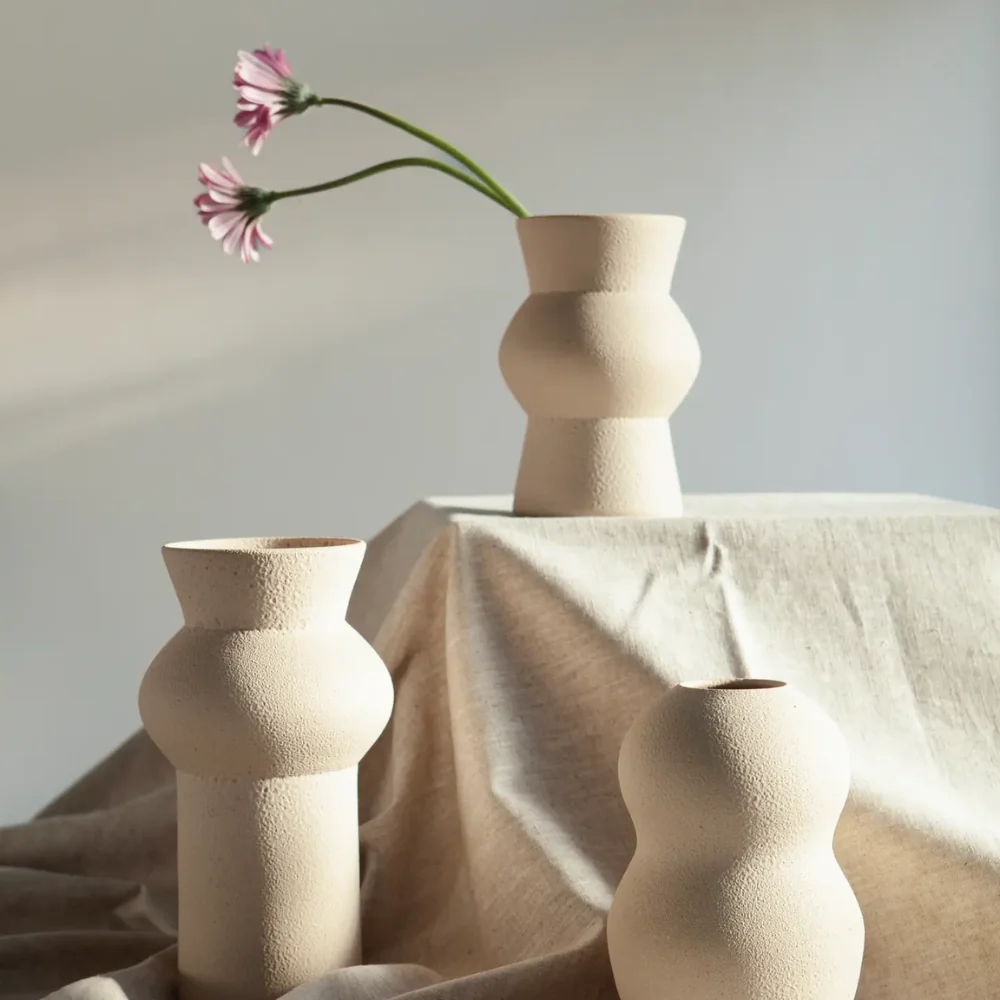 Noachis Vase