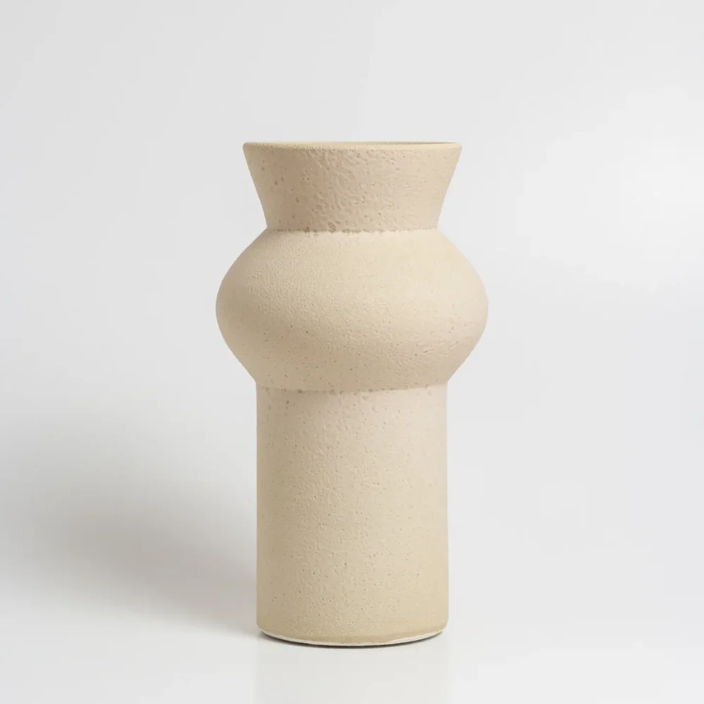 Noachis Vase