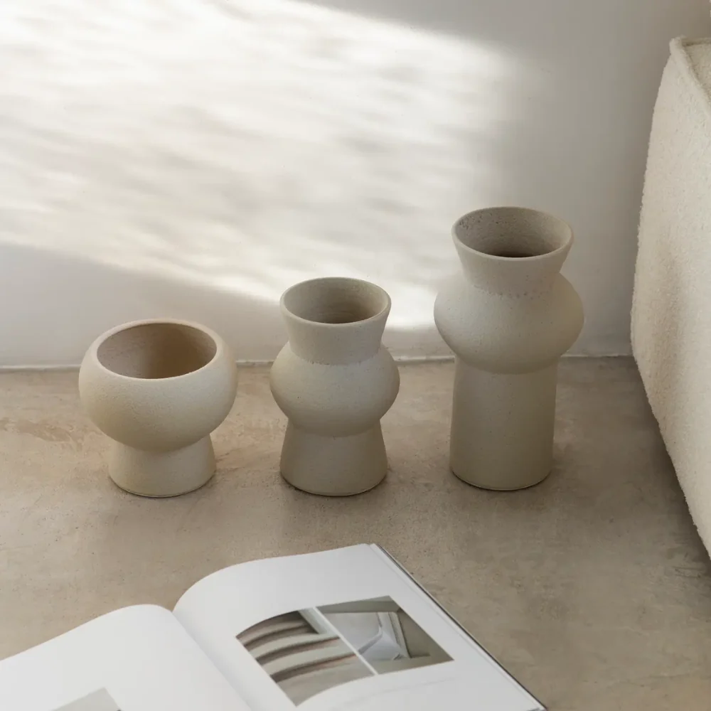 Noachis Vase