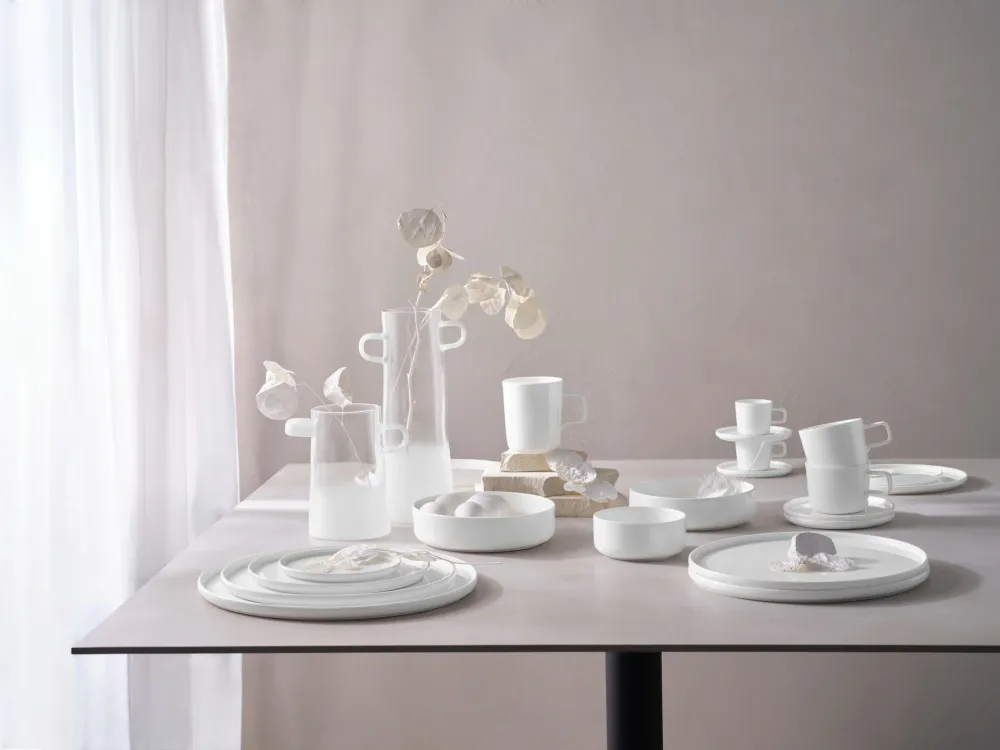 RAYU Vase Frosted niedrig