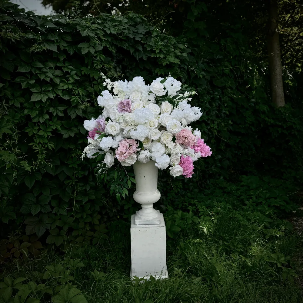 Sofia - Blumendekoration + großer Vase
