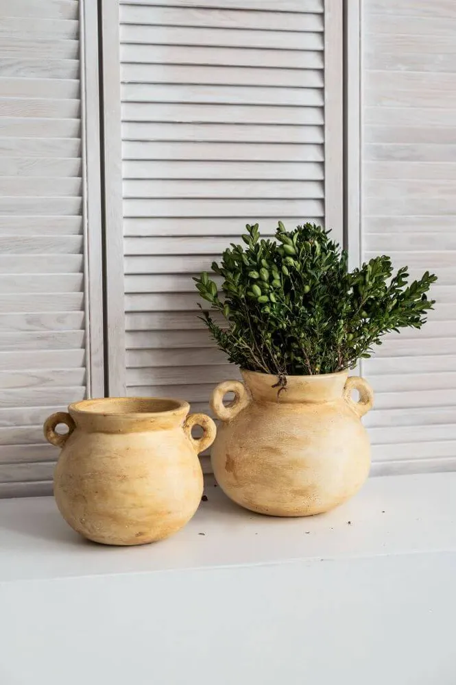 TERRAKOTTA-VASE AMED M