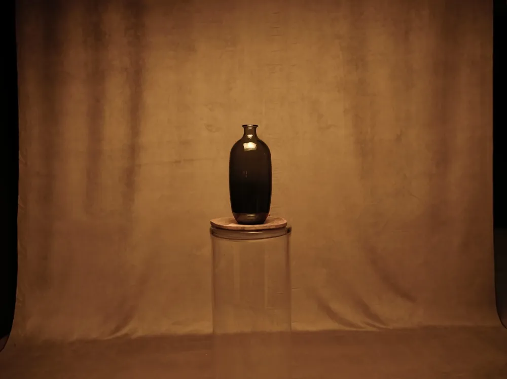 Vase aus recyceltem Glas – minimalistischer Stil