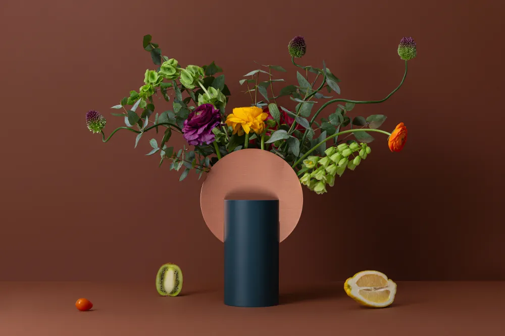 Vase MALEVICH blau mit Kupfer