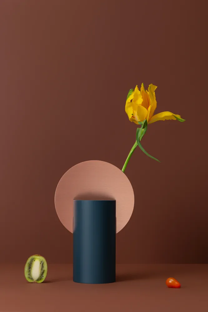 Vase MALEVICH blau mit Kupfer