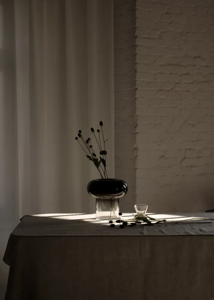 Vase ORIO schwarzes Glas mundgeblasen