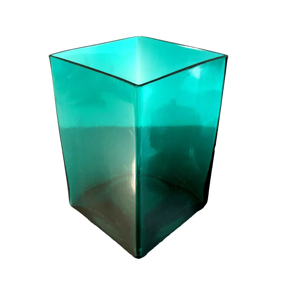 Vintage Vase eckig grün 15,3 cm 70er 80er MID CENTURY Glas