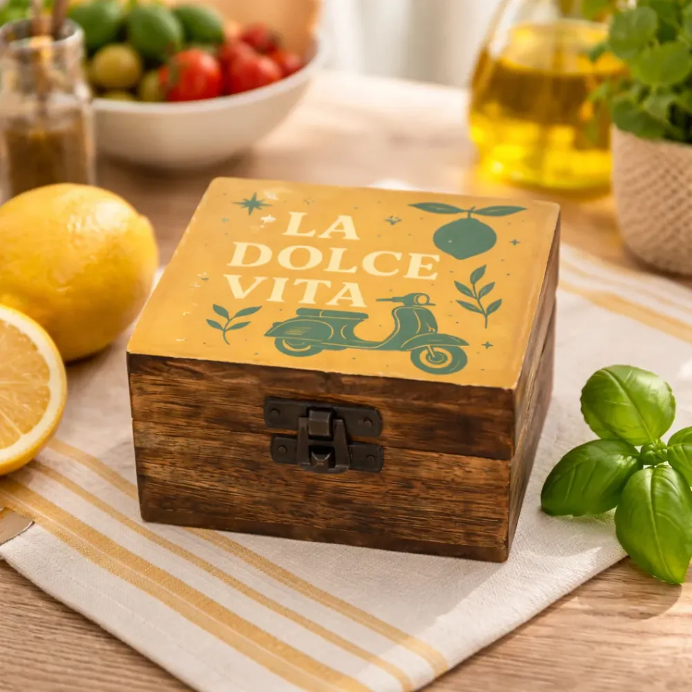 Kleine emaillierte Schachtel – La Dolce Vita