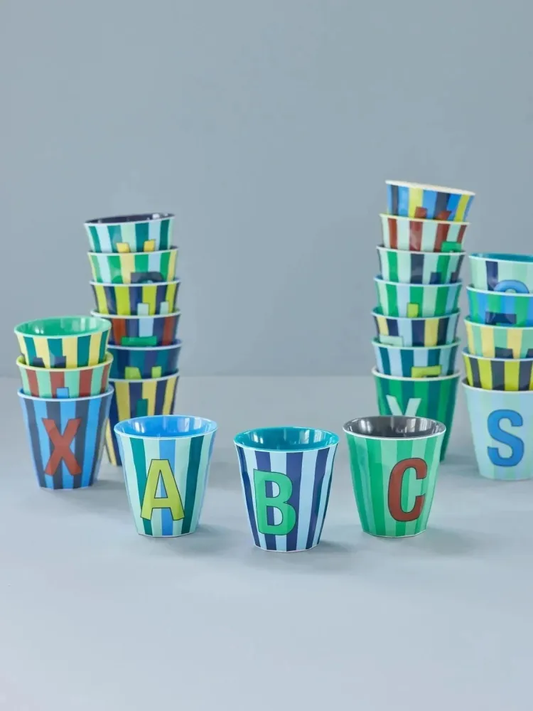 Mittelgroße Becher - Mehrfarbig - W - Stripes