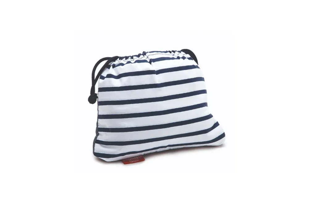 Pocket Seat – Taschensitz für unterwegs – Blue Stripes