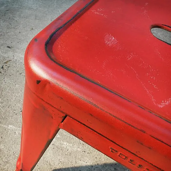 HOCKER H45 RAW PATINIERT ROT (EINZELSTÜCK)
