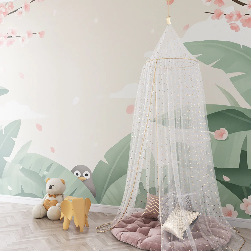 Babyzimmer Tapete | Neugieriger Vogel einem blühenden Garten