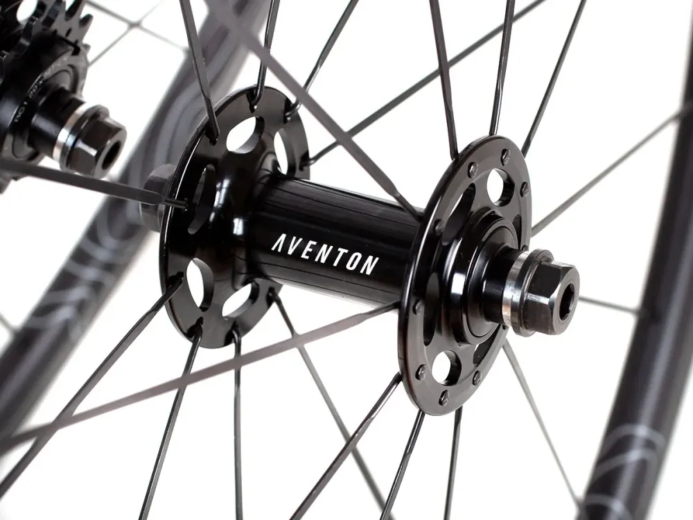 AVENTON - LATIGO 01 TRACK WHEELSET CLINCHER 38MM
