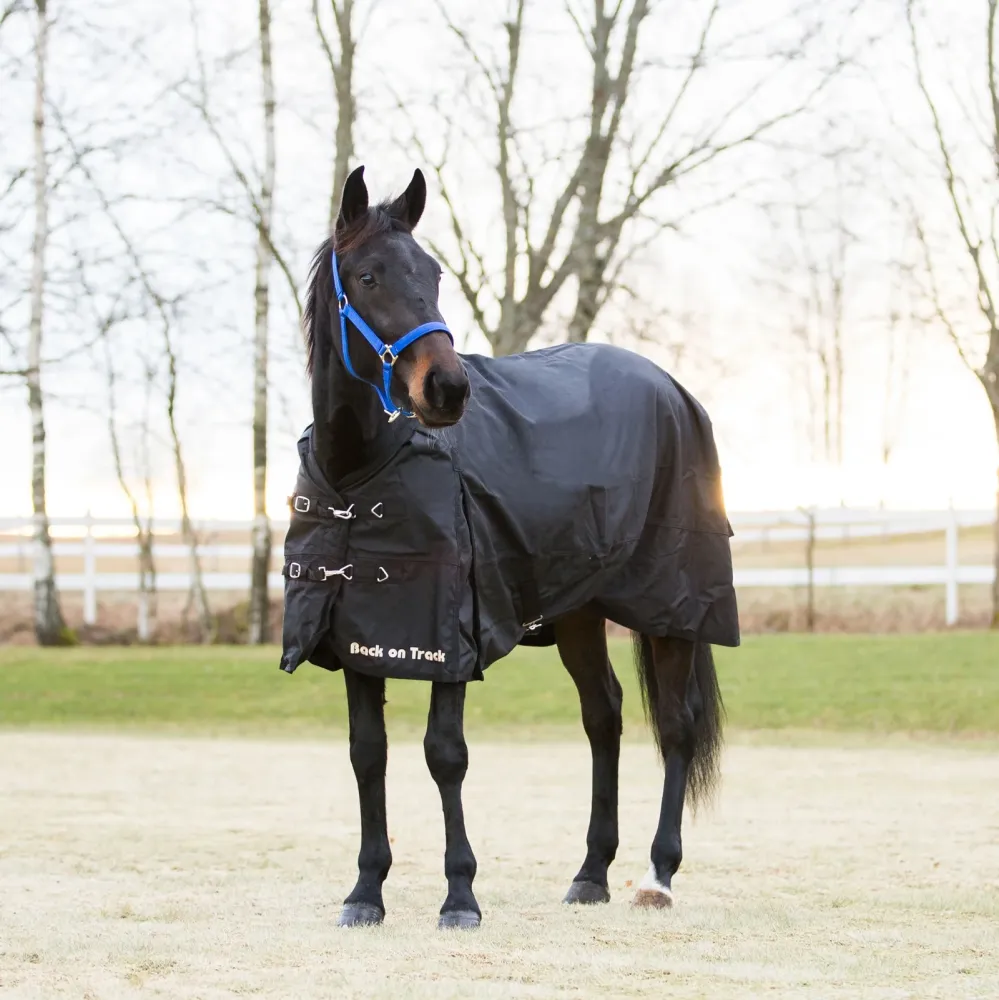Back On Track Regendecke 1680D Black 145