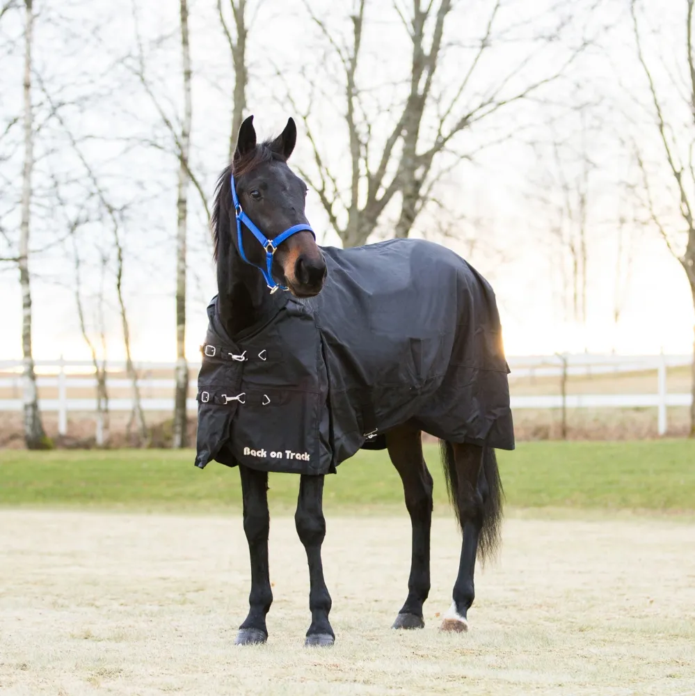 Back On Track Regendecke 1680D Black 155