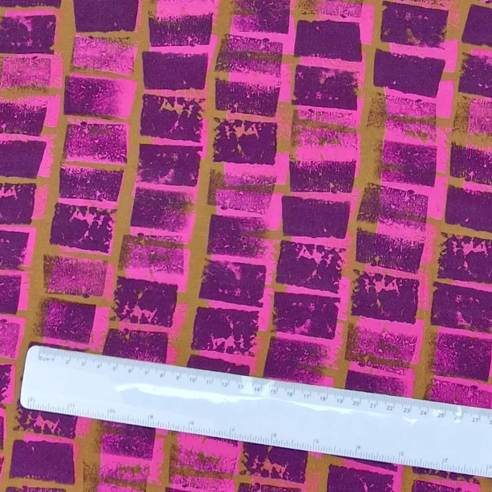 Viskose Pink Windows