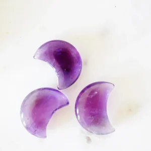 Amethyst Mini Mond . Moon ca. 1.5 cm - aus Brasilien