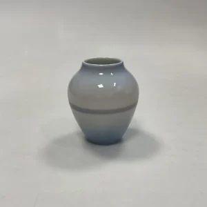 Bing og Grøndahl Art Nouveau Vase med Træer og Vand No. 6886/12