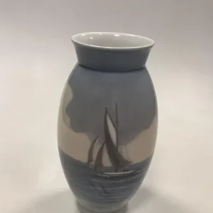 Bing und Grondahl Jugendstil-Vase Nr. 910 / 5410