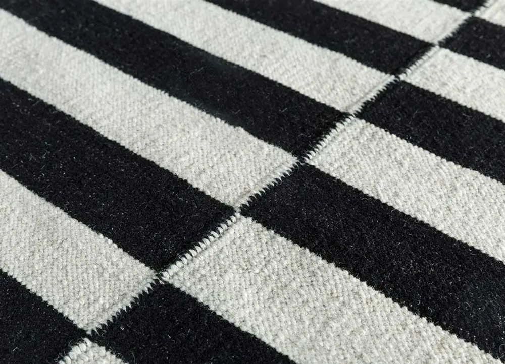 Designer Teppich - 270 x 180 cm - mehrfarbig