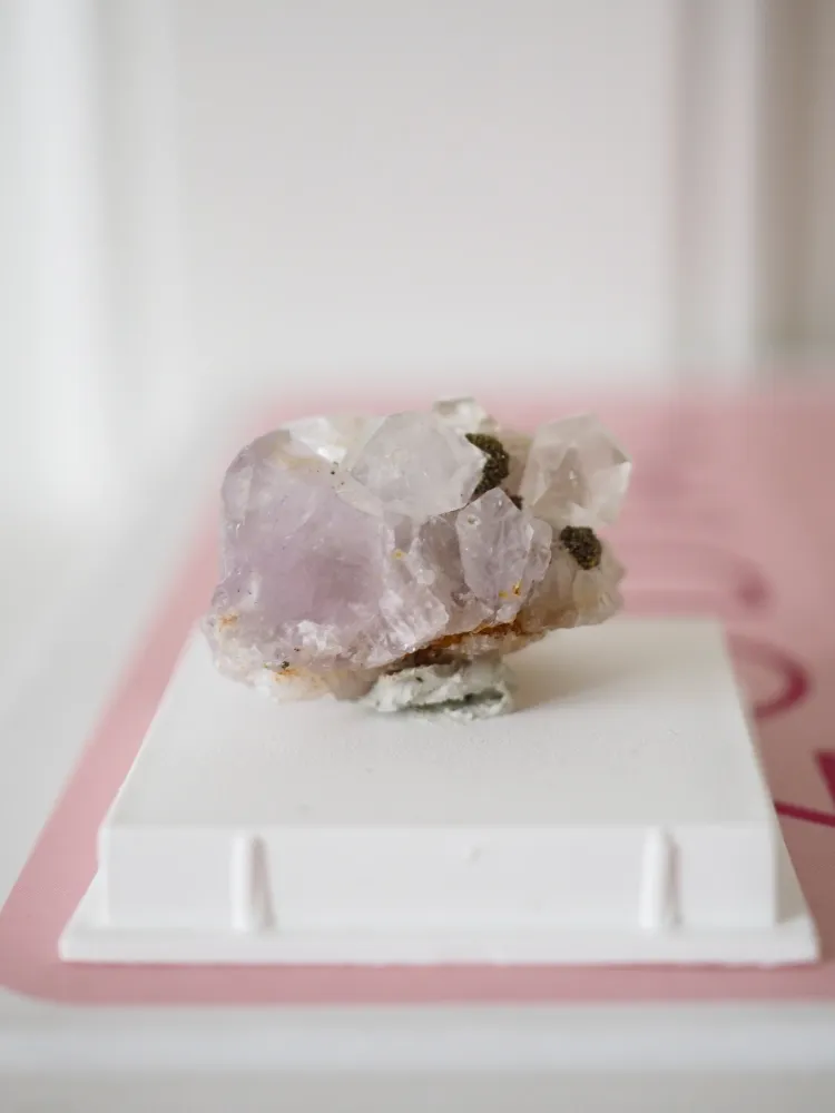 Fluorit mit Pyrit & Sugar Coating . MINI MINERALS BOX 4x4cm - aus China