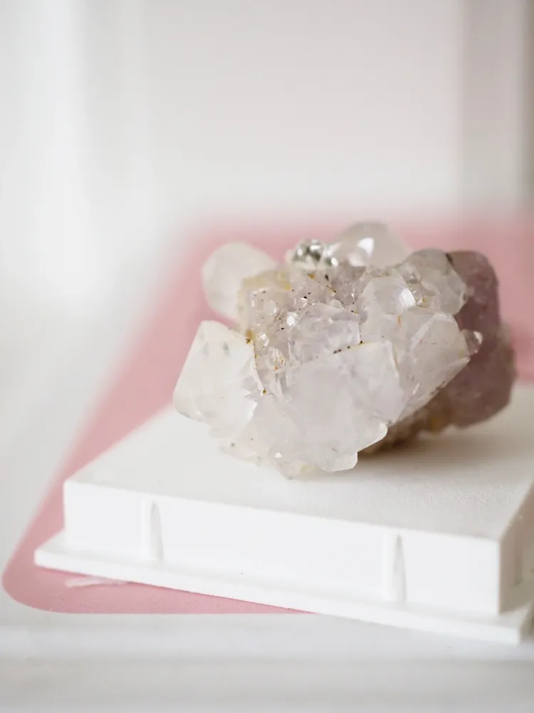 Fluorit mit Pyrit & Sugar Coating . MINI MINERALS BOX 4x4cm - aus China
