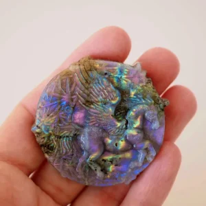 Lila Gold Labradorit Einhorn Gravur . Purple Golden Labradorite Unicorn Carving ca. 4.5cm - aus Madagascar . China