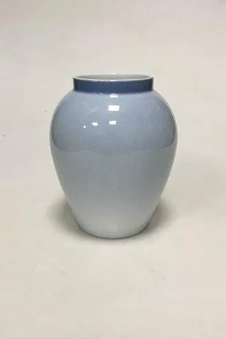 Lyngby Porcelæn Vase Nr. 74-3/85