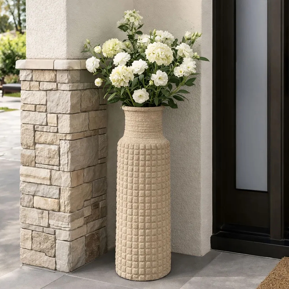 Mauro Ferrettisand Outdoor-Vase aus Polyresin