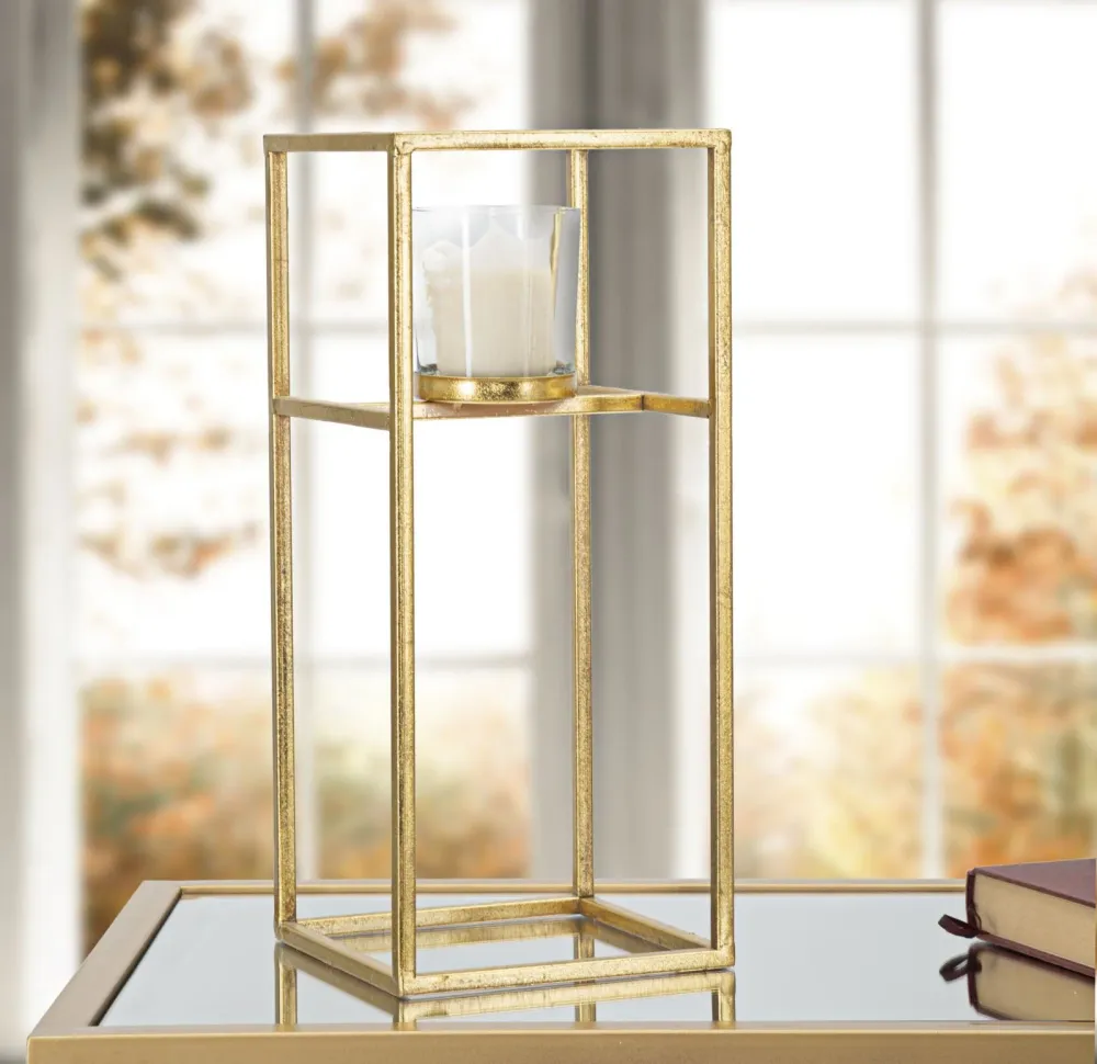 Quadratischer, goldener Kerzenhalter mit Glaseinsatz Mauro Ferretti