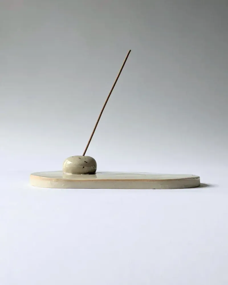 no need more - Räucherstäbchenhalter - Keramik - Palo Santo