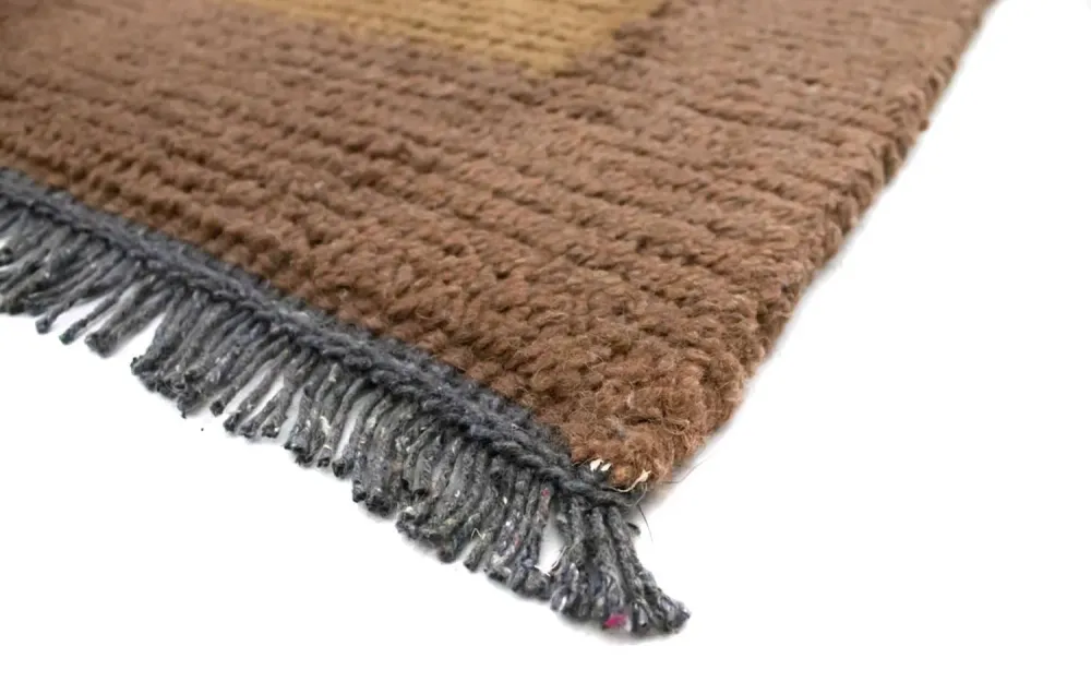 Nepal Teppich 140 x 70 cm - braun