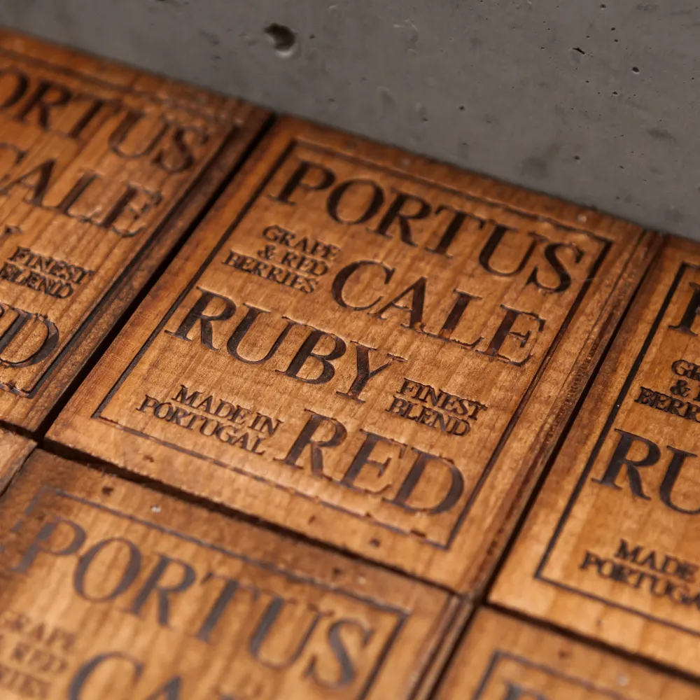 Portus Cale Ruby Red - Duftkerze
