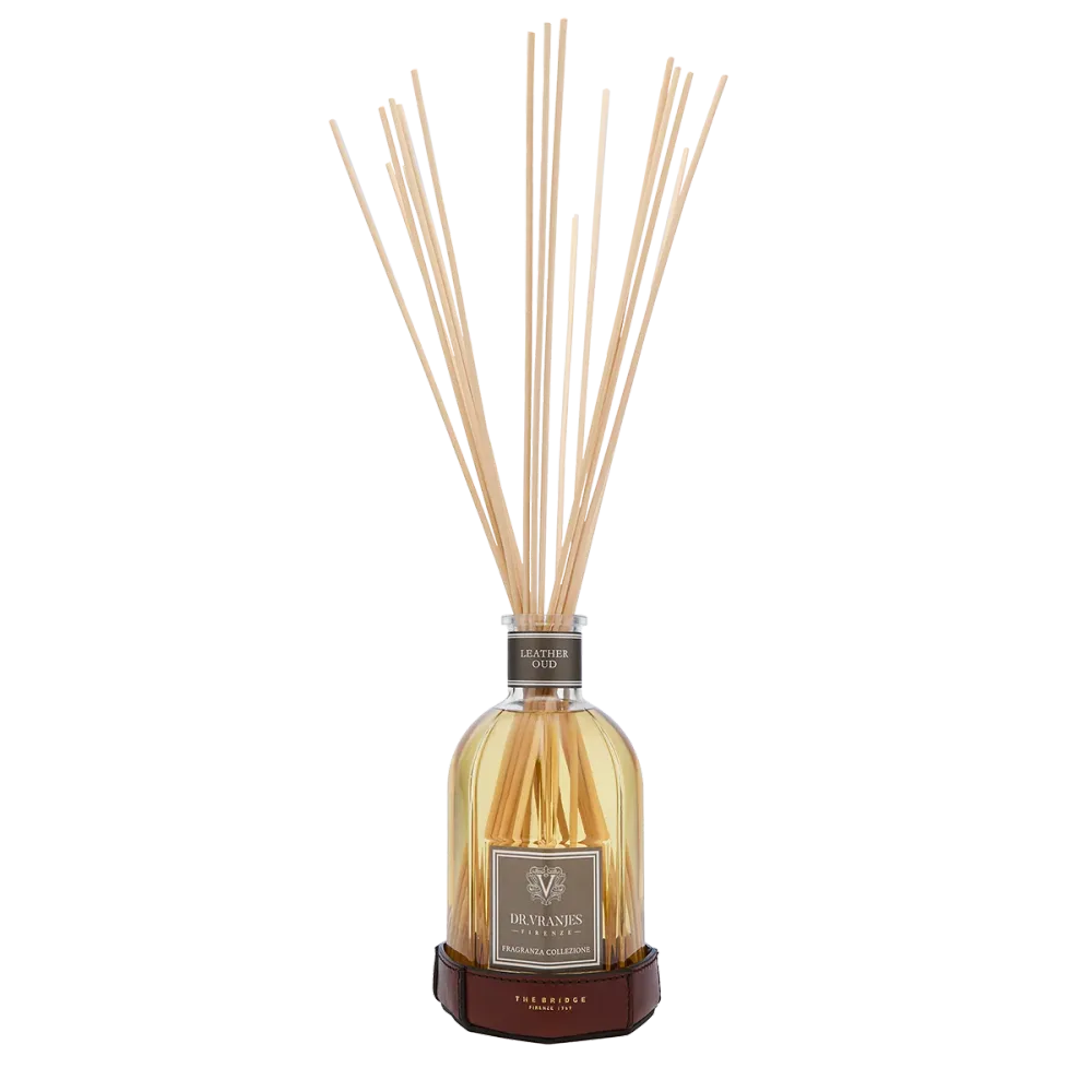 Raumduft Leder Oud (1250 ml) mit Untersetzer aus Leder