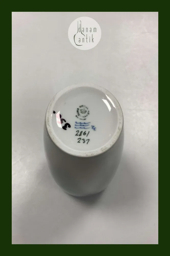Royal Copenhagen Art Nouveau Vase - Møns Klint No. 2861/237