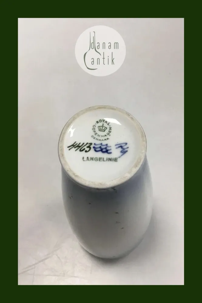 Royal Copenhagen Jugendstil-Vase Nr. 4463 mit der kleinen Meerjungfrau