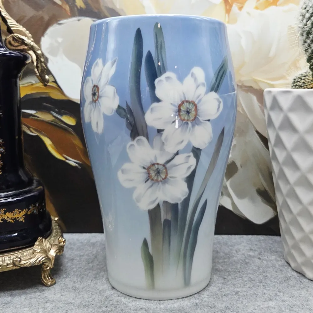 "Royal Copenhagen Porzellanvase mit Narzissenblüten (20,7 cm)