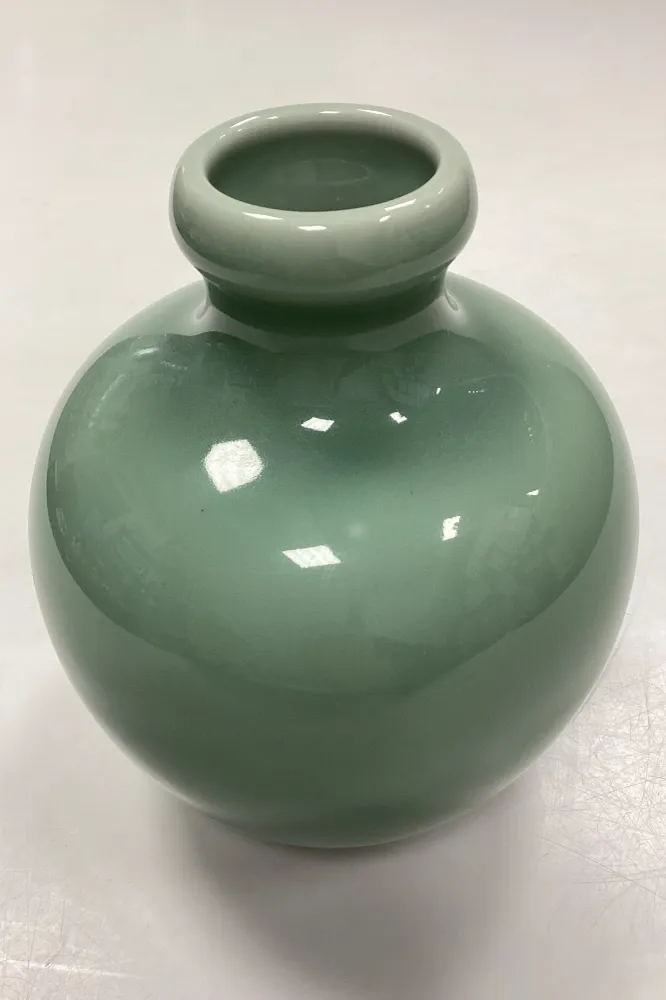 Royal Copenhagen Stentøjsvase i Celadon Glasur No. 1/3229