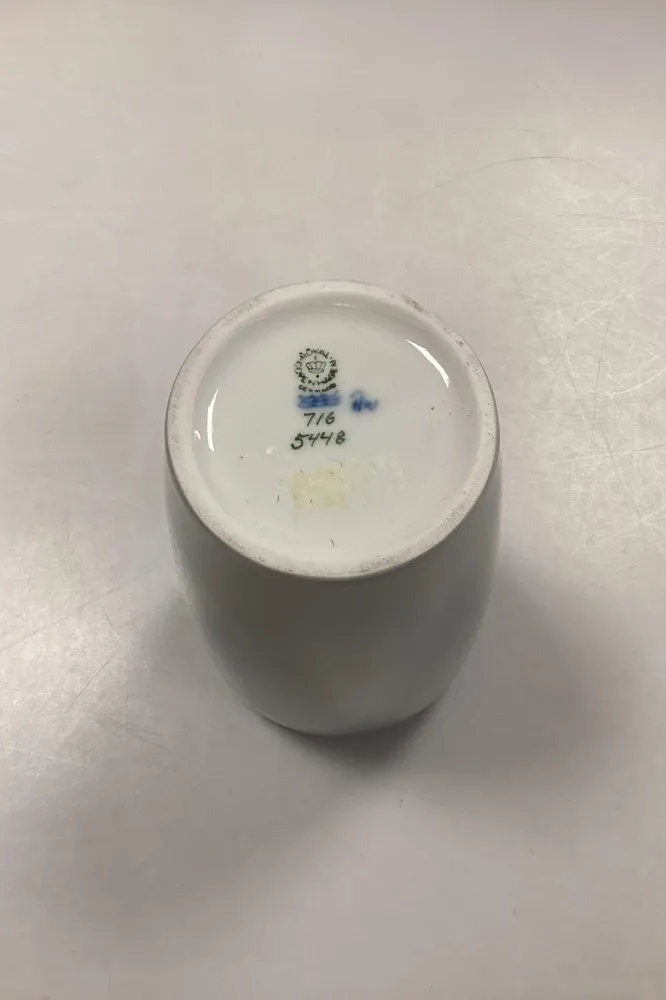 Royal Copenhagen Vase med Vejtræ No. 716/5448