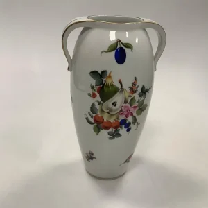 Schöne Herender Vase aus Ungarn Nr. 7182