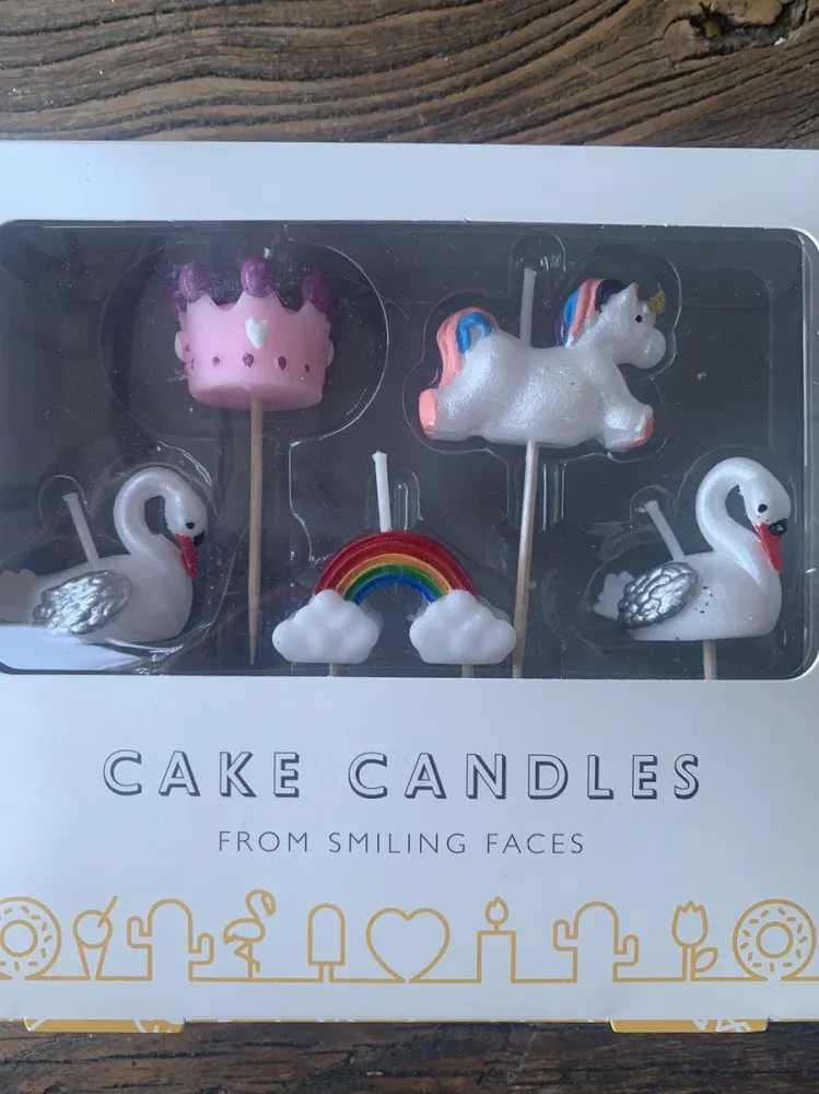 Smiling Faces - Märchenhafte Tortenkerzen - Cupcake Dekoration - Krone- Schwan- Regenbogen - Einhorn - 5 Stück